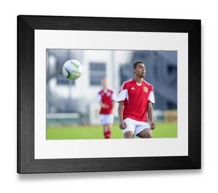 Framed Print : Bristol City's Marley Bishop in Action Against Sheffield United U18s