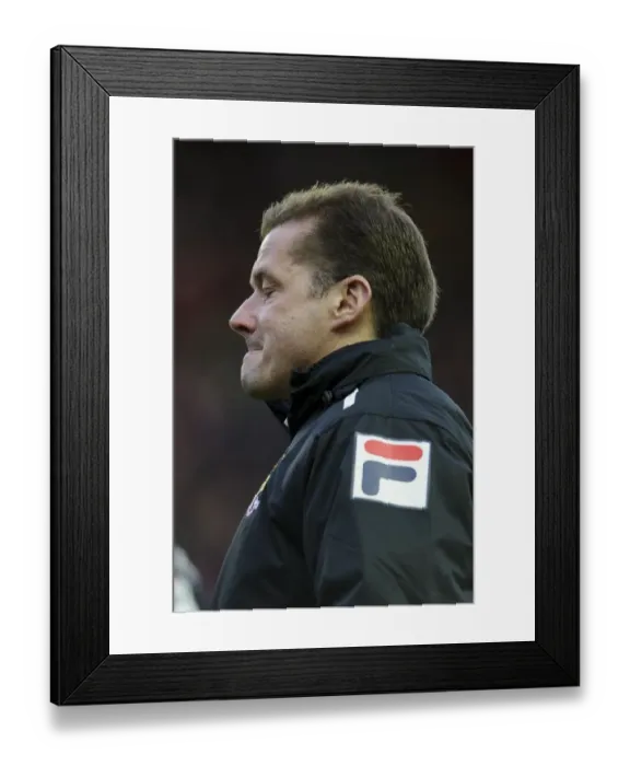 Framed Print : Graham Westley Ponders Half-Time Strategy as Bristol City Leads 2-0 Framed Print : Graham Westley Ponders Half-Time Strategy as Bristol City Leads 2-0