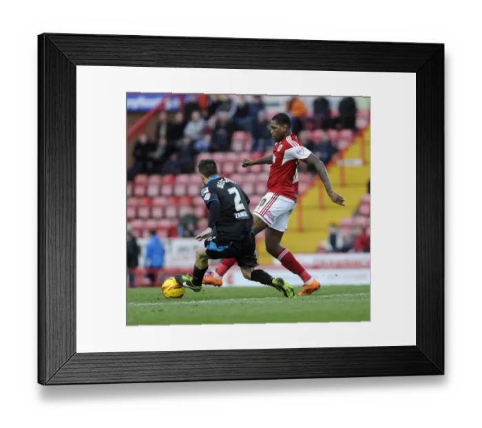 Framed Print : Intense Rivalry: Jay Emmanuel-Thomas vs Sam Wedgbury Clash at Ashton Gate