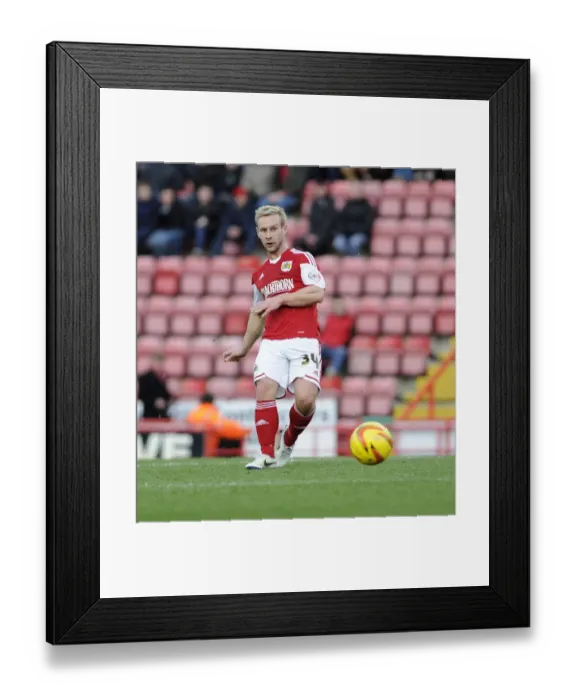 Framed Print : Bristol City's Simon Gillett in Action against Stevenage, Sky Bet League One, December 2013