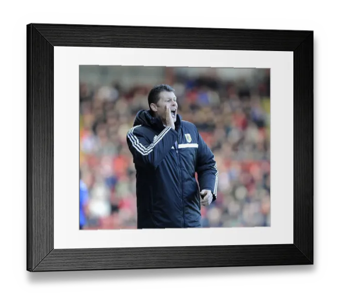 Framed Print : Steve Cotterill Leads Bristol City in Sky Bet League One Match Against Stevenage Framed Print : Steve Cotterill Leads Bristol City in Sky Bet League One Match Against Stevenage