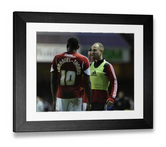 Framed Print : Louis Carey in Action: Bristol City vs Stevenage, December 2013 Framed Print : Louis Carey in Action: Bristol City vs Stevenage, December 2013