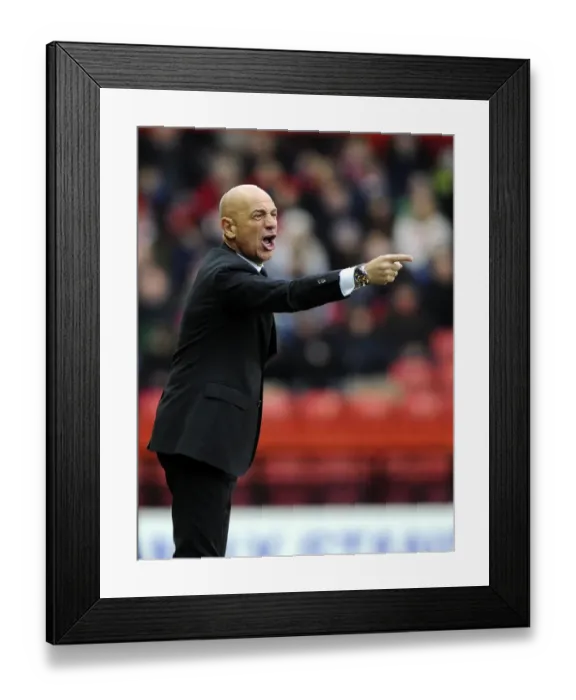 Framed Print : Bristol City vs. Watford: Giuseppe Sannino Faces Off in FA Cup Third Round Framed Print : Bristol City vs. Watford: Giuseppe Sannino Faces Off in FA Cup Third Round