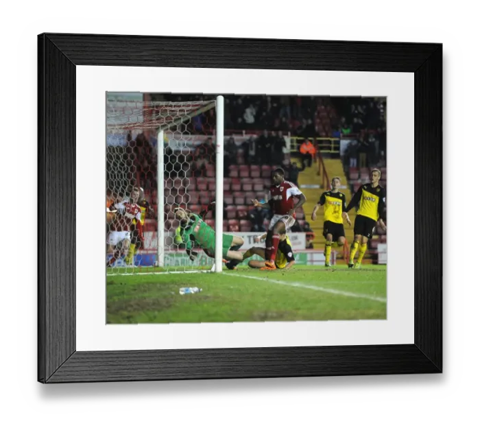 Framed Print : Dramatic Equalizer: Jay Emmanuel-Thomas Scores for Bristol City Against Watford in FA Cup Third Round Framed Print : Dramatic Equalizer: Jay Emmanuel-Thomas Scores for Bristol City Against Watford in FA Cup Third Round
