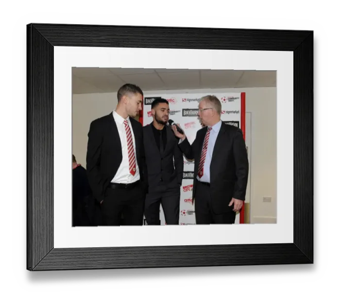Framed Print : FA Cup Third Round: Bristol City vs. Watford - The Exciting Battle at Ashton Gate