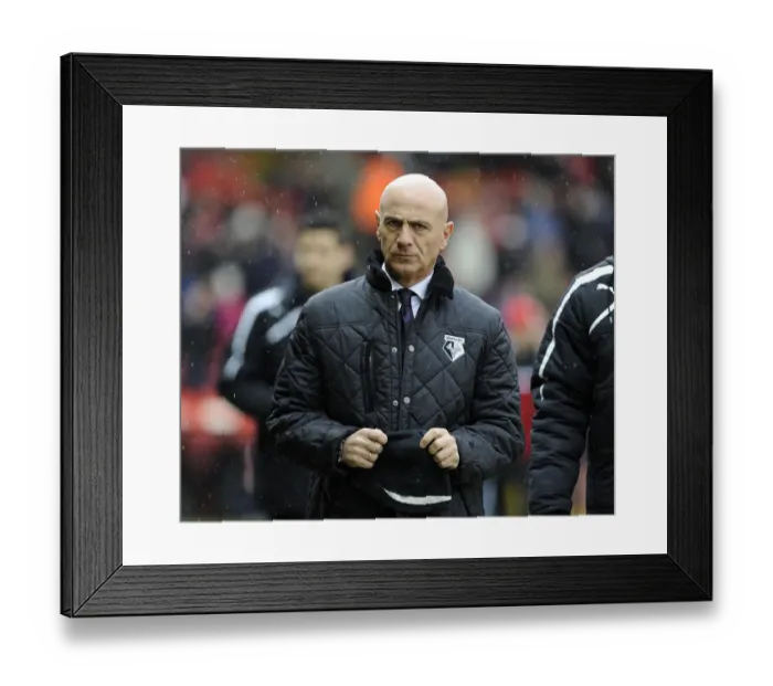 Framed Print : Giuseppe Sannino Goes Head-to-Head in FA Cup Third Round: Bristol City vs. Watford