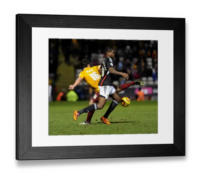 Framed Print : Bradford City vs. Bristol City: Jay Emmanuel-Thomas Faces Off Against Carl McHugh