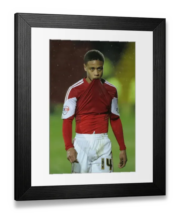 Framed Print : Bobby Reid's Disappointment: Watford vs. Bristol City FA Cup Replay