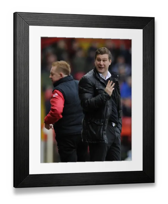 Framed Print : Karl Robinson Leads MK Dons Against Bristol City in Sky Bet League One Clash at Ashton Gate