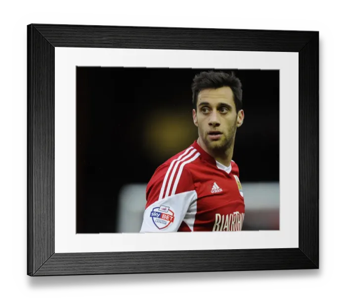 Framed Print : Sam Baldock in Action for Bristol City against MK Dons, Sky Bet League One