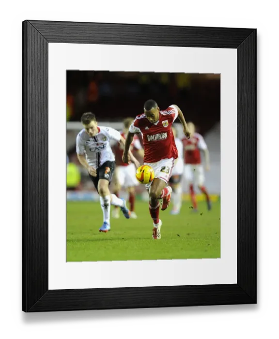 Framed Print : Bristol City's Tyrone Barnett Scores Past MK Dons Defenders Framed Print : Bristol City's Tyrone Barnett Scores Past MK Dons Defenders