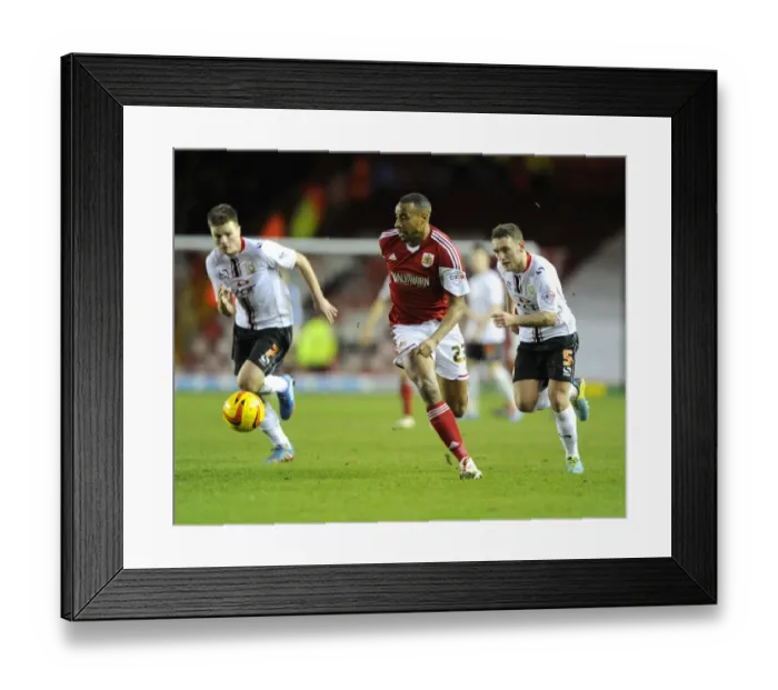 Framed Print : Tyrone Barnett's Stunning Goal: Bristol City vs. MK Dons, Sky Bet League One