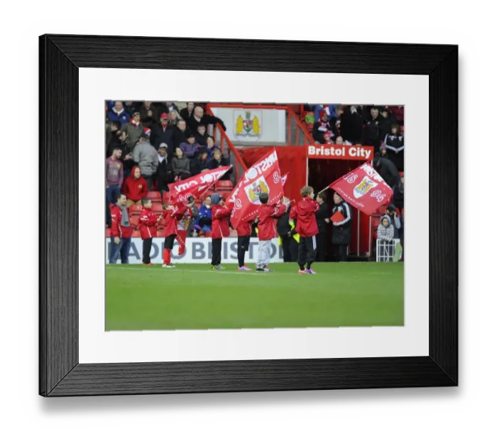 Framed Print : Bristol City vs MK Dons Clash in Sky Bet League One at Ashton Gate (January 2014) Framed Print : Bristol City vs MK Dons Clash in Sky Bet League One at Ashton Gate (January 2014)