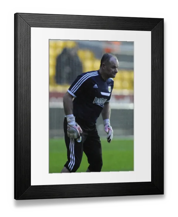 Framed Print : Bristol City Goalkeeping Coach David Coles at Molineux Stadium during Wolverhampton Wanderers vs. Bristol City (2014) Framed Print : Bristol City Goalkeeping Coach David Coles at Molineux Stadium during Wolverhampton Wanderers vs. Bristol City (2014)