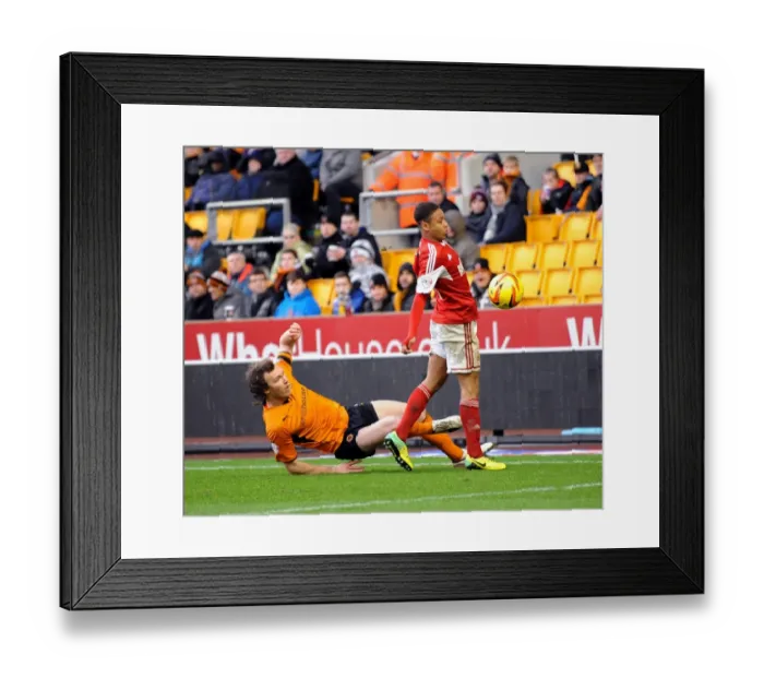 Framed Print : Bobby Reid Dodges a Challenge from Kevin McDonald during Wolves vs. Bristol City (January 25, 2014) Framed Print : Bobby Reid Dodges a Challenge from Kevin McDonald during Wolves vs. Bristol City (January 25, 2014)