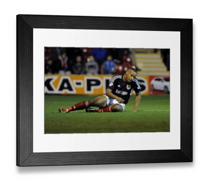 Framed Print : Tyrone Barnett's Disappointment: Brentford 1-0 Bristol City (2014) Framed Print : Tyrone Barnett's Disappointment: Brentford 1-0 Bristol City (2014)