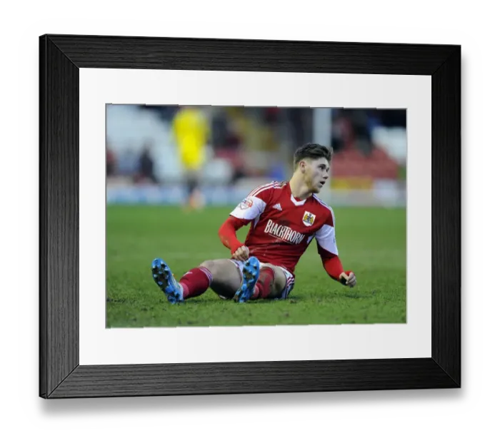 Framed Print : Wes Burns in Action: Bristol City vs Carlisle United, Sky Bet League One (February 1, 2014) Framed Print : Wes Burns in Action: Bristol City vs Carlisle United, Sky Bet League One (February 1, 2014)