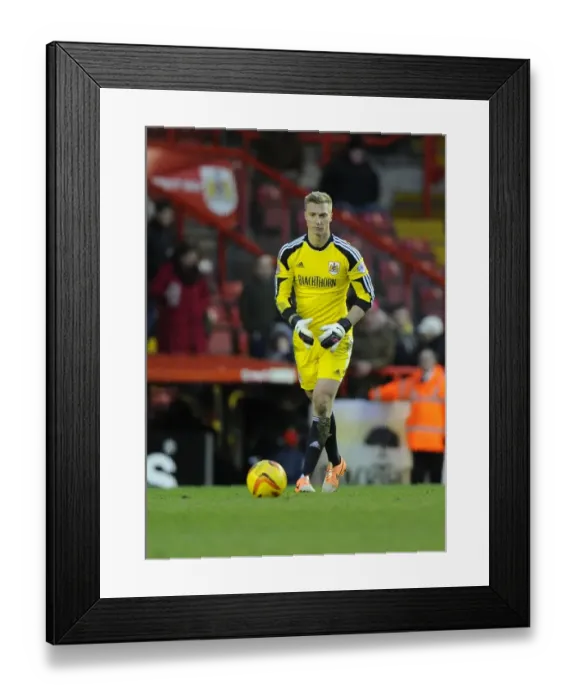 Framed Print : Bristol City's Simon Moore in Action against Carlisle United, Ashton Gate, 2014 Framed Print : Bristol City's Simon Moore in Action against Carlisle United, Ashton Gate, 2014