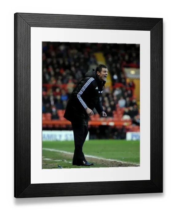 Framed Print : Steve Cotterill Leads Bristol City on the Field: Ashton Gate, 2014 (Bristol City v Carlisle United) Framed Print : Steve Cotterill Leads Bristol City on the Field: Ashton Gate, 2014 (Bristol City v Carlisle United)