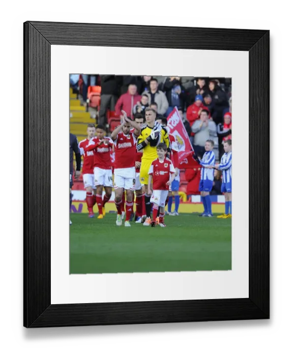 Framed Print : Football Rivalry: Bristol City vs Carlisle United at Ashton Gate, Sky Bet League One, 01 / 02 / 2014 - Bristol City vs Carlisle United Clash