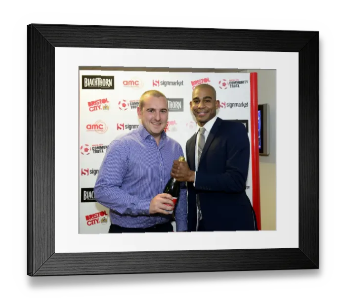Framed Print : Bristol City's Joe Meredith: A Standout Performance Against Carlisle United (01 / 02 / 2014)