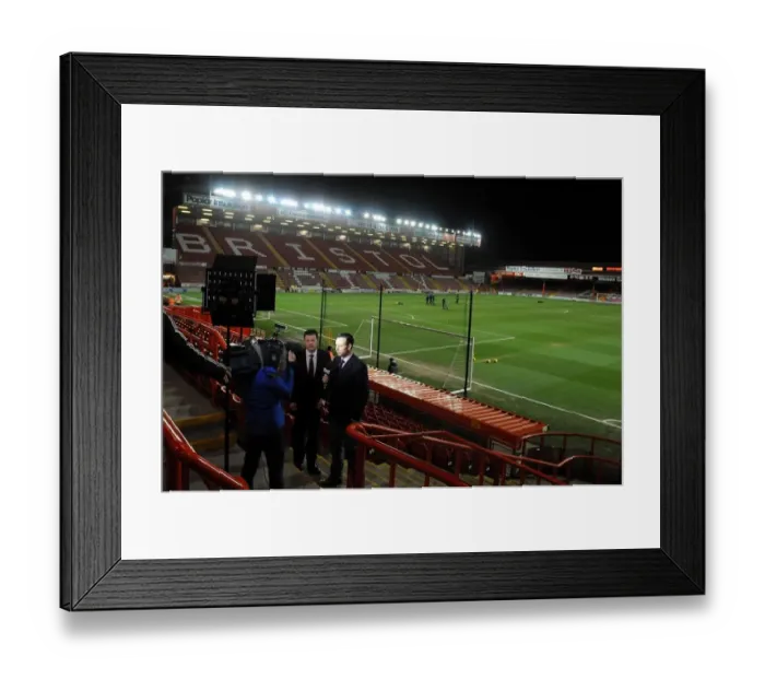Framed Print : Steve Cotterill: Pre-Game Focus at Ashton Gate - Bristol City vs Coventry City, Sky Bet League One