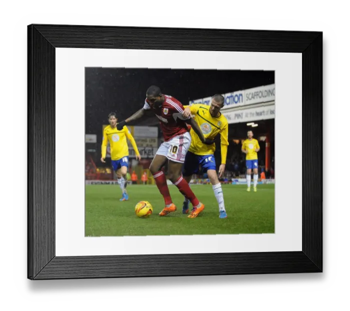 Framed Print : Clash at Ashton Gate: Jay Emmanuel-Thomas vs Billy Daniels