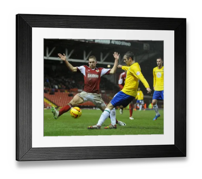 Framed Print : Bristol City's Scott Wagstaff Blocks Coventry City's Clearance - Football Rivalry at Ashton Gate (04 / 02 / 2014) Framed Print : Bristol City's Scott Wagstaff Blocks Coventry City's Clearance - Football Rivalry at Ashton Gate (04 / 02 / 2014)