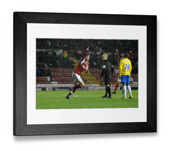 Framed Print : Bristol City's Wes Burns Scores the Winning Goal Against Coventry City in Sky Bet League One (04 / 02 / 2014) Framed Print : Bristol City's Wes Burns Scores the Winning Goal Against Coventry City in Sky Bet League One (04 / 02 / 2014)