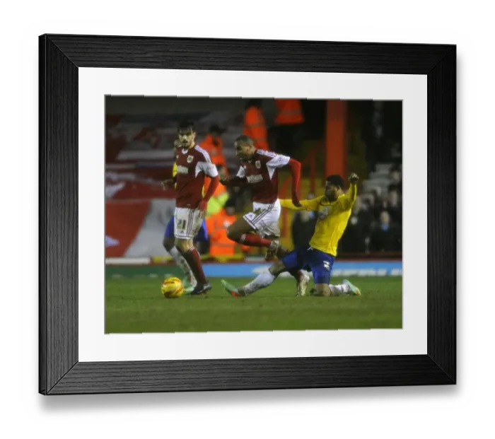 Framed Print : Bristol City vs Coventry City: Tyrone Barnett vs Cyrus Christie Clash in Sky Bet League One Framed Print : Bristol City vs Coventry City: Tyrone Barnett vs Cyrus Christie Clash in Sky Bet League One