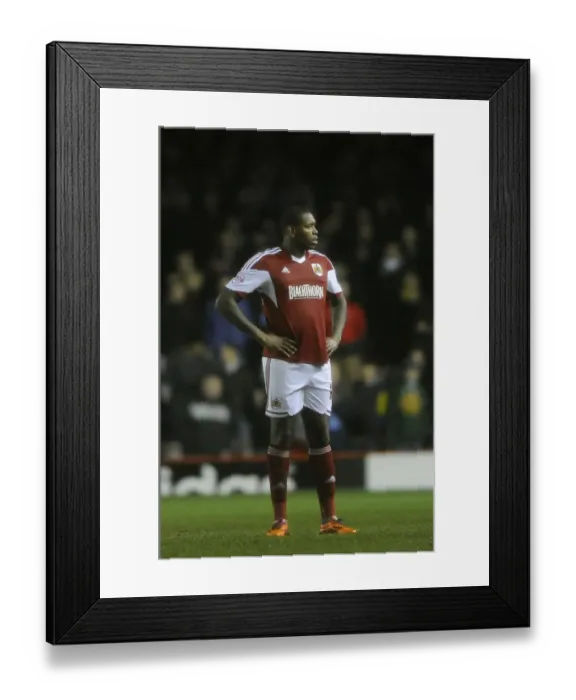 Framed Print : Dejected Jay Emmanuel-Thomas of Bristol City After Loss to Coventry City Framed Print : Dejected Jay Emmanuel-Thomas of Bristol City After Loss to Coventry City