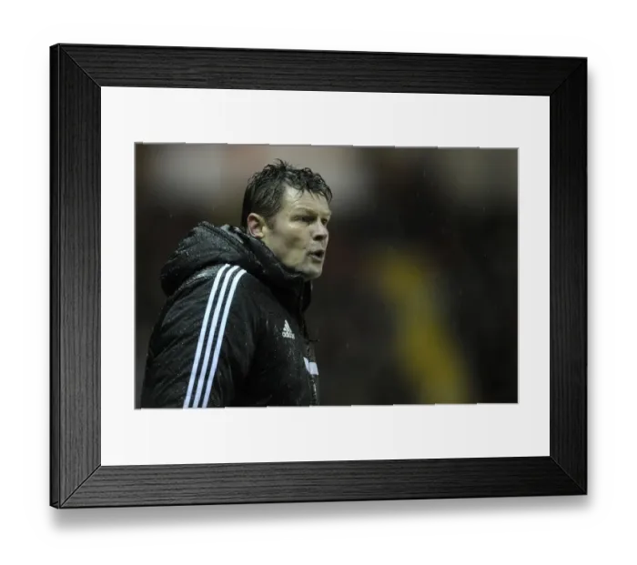 Framed Print : Steve Cotterill Leads Bristol City at Ashton Gate, February 4, 2014 - Football Match Framed Print : Steve Cotterill Leads Bristol City at Ashton Gate, February 4, 2014 - Football Match