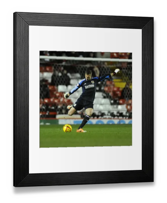 Framed Print : Bristol City's Simon Moore in Action against Coventry City, Ashton Gate, 2014
