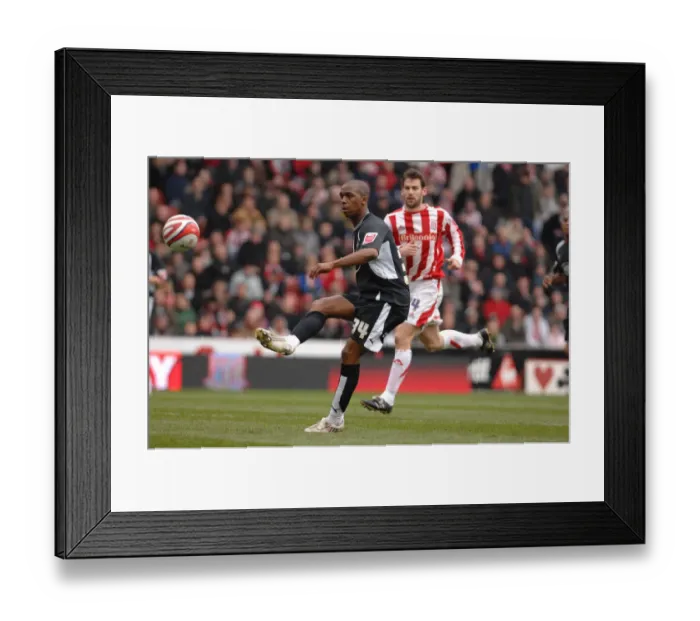 Framed Print : Stoke City V Bristol City Framed Print : Stoke City V Bristol City