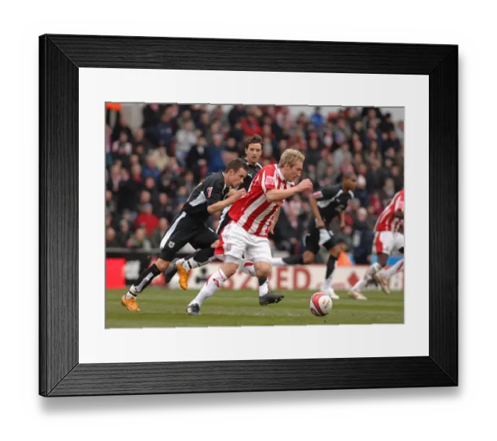Framed Print : Stoke City vs. Bristol City: A Football Rivalry - Season 07-08 Framed Print : Stoke City vs. Bristol City: A Football Rivalry - Season 07-08