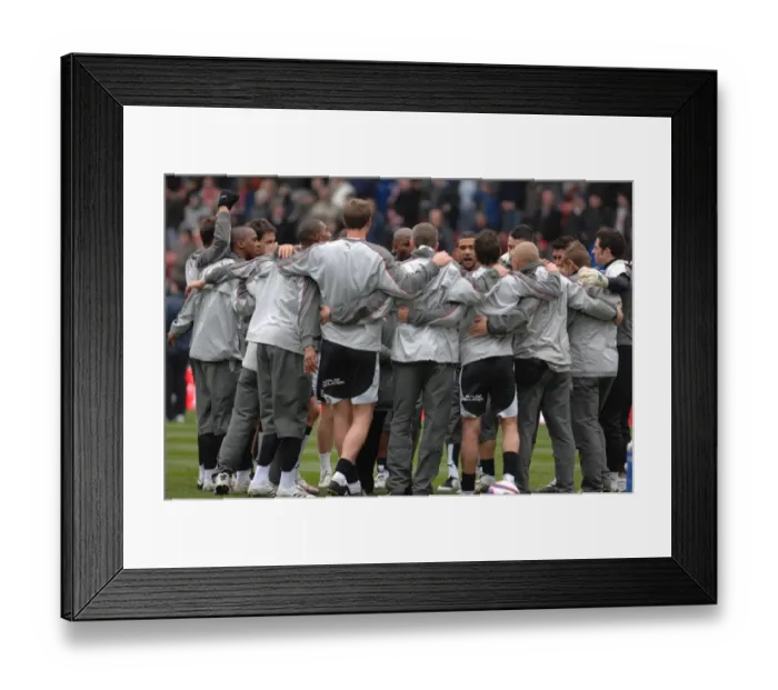 Framed Print : Bristol City First Team: Season 07-08: Stoke City V Bristol City Framed Print : Bristol City First Team: Season 07-08: Stoke City V Bristol City