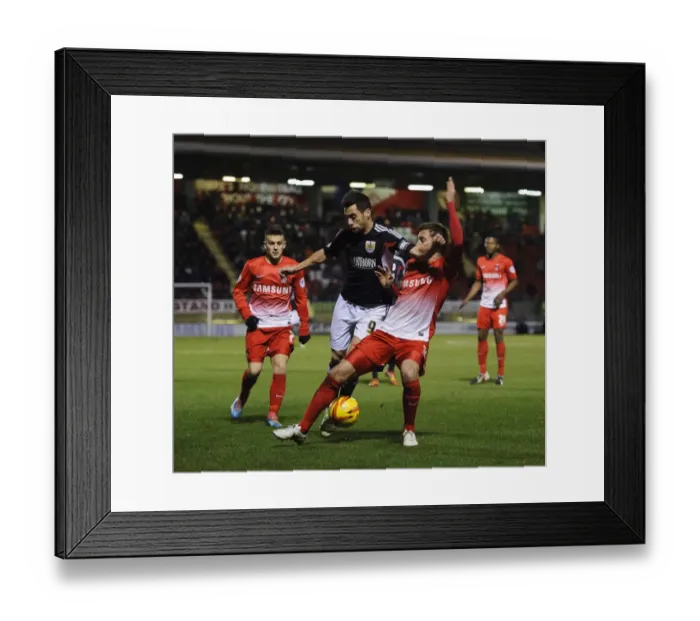 Framed Print : Bristol City's Sam Baldock Faces Off Against Leyton Orient's Gary Sawyer in Sky Bet Football League 1 Clash