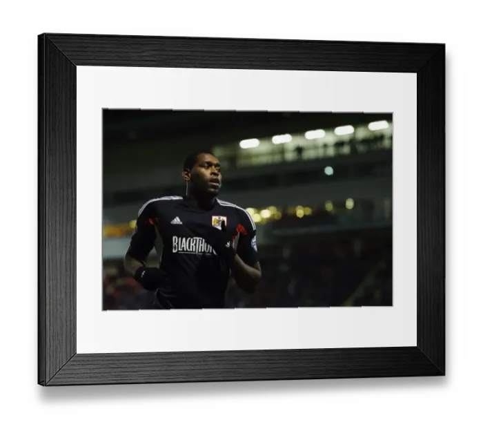 Framed Print : Bristol City's Jay Emmanuel-Thomas Watches Leyton Orient Match, Sky Bet Football League 1 (Feb 2014) Framed Print : Bristol City's Jay Emmanuel-Thomas Watches Leyton Orient Match, Sky Bet Football League 1 (Feb 2014)
