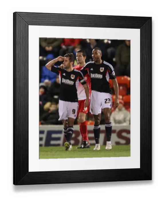 Framed Print : Bristol City: Sam Baldock and Tyrone Barnett's Thrilling Goal Celebration vs Leyton Orient, Sky Bet League One, 2014 Framed Print : Bristol City: Sam Baldock and Tyrone Barnett's Thrilling Goal Celebration vs Leyton Orient, Sky Bet League One, 2014