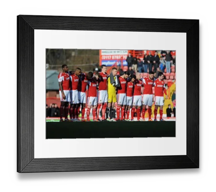Framed Print : Bristol City Football Club - Minute Silence before Kick-off against Tranmere Rovers, Ashton Gate, 2014 Framed Print : Bristol City Football Club - Minute Silence before Kick-off against Tranmere Rovers, Ashton Gate, 2014