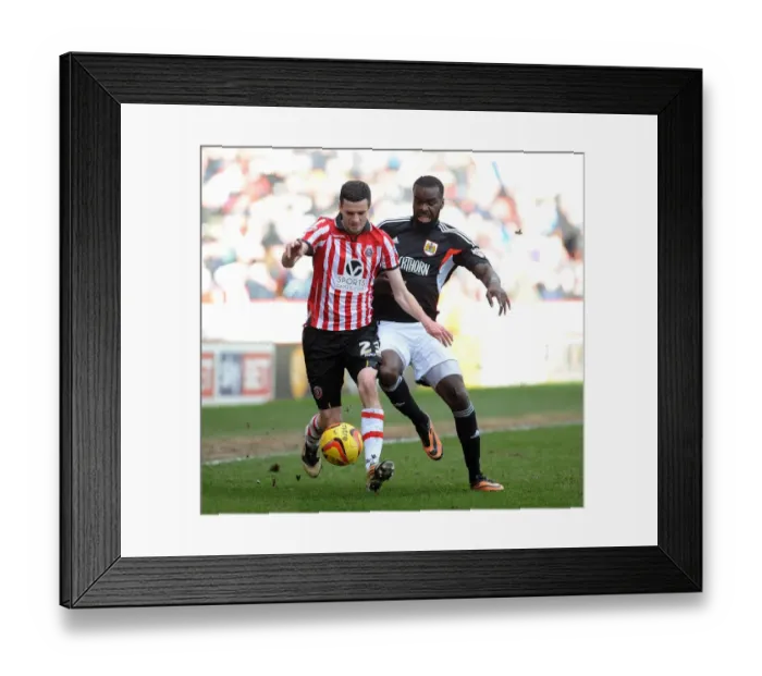 Framed Print : Bristol City vs Sheffield United: Karleigh Osborne and Jamie Murphy Clash in League One Action Framed Print : Bristol City vs Sheffield United: Karleigh Osborne and Jamie Murphy Clash in League One Action