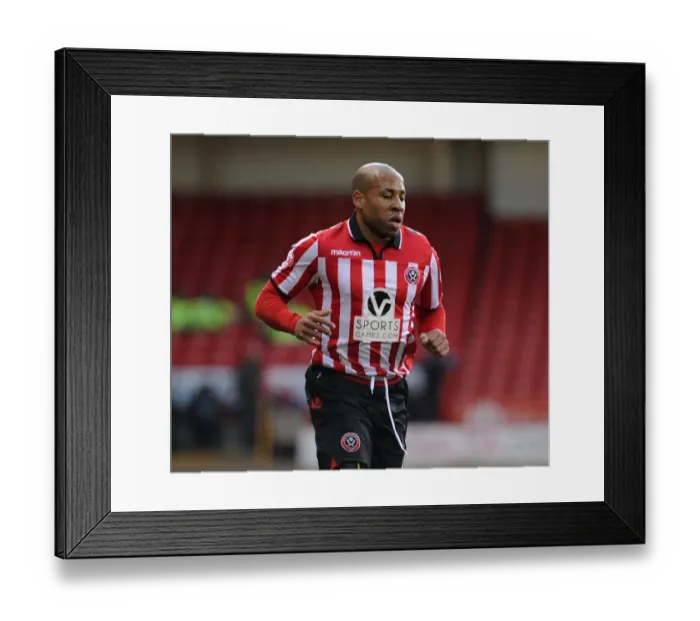 Framed Print : Matthew Hill in Action: Sheffield United vs. Bristol City, Bramall Lane, 2014 - Football Match Framed Print : Matthew Hill in Action: Sheffield United vs. Bristol City, Bramall Lane, 2014 - Football Match