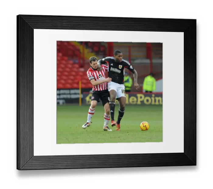 Framed Print : Intense Rivalry: Doyle vs Emmanuel-Thomas Battle for Supremacy in Sheffield United vs Bristol City Clash Framed Print : Intense Rivalry: Doyle vs Emmanuel-Thomas Battle for Supremacy in Sheffield United vs Bristol City Clash