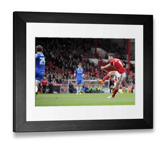 Framed Print : Bristol City's Sam Baldock Scores Dramatic Last-Minute Winner Against Gillingham in Sky Bet League One (01 / 03 / 2014)