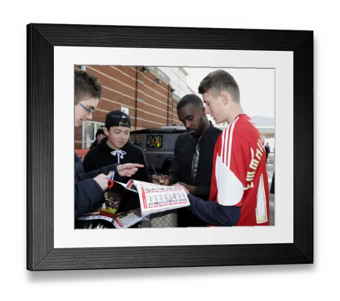Framed Print : Bristol City's Karleigh Osborne Greets Fans After Match - Sky Bet League One: Bristol City vs Gillingham Framed Print : Bristol City's Karleigh Osborne Greets Fans After Match - Sky Bet League One: Bristol City vs Gillingham