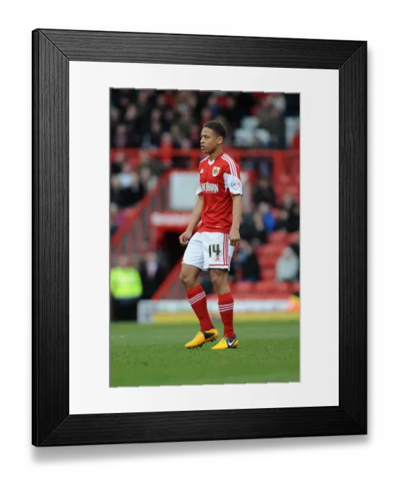 Framed Print : Bobby Reid in Action: Bristol City vs Gillingham, Sky Bet League One, 01 / 03 / 2014 Framed Print : Bobby Reid in Action: Bristol City vs Gillingham, Sky Bet League One, 01 / 03 / 2014