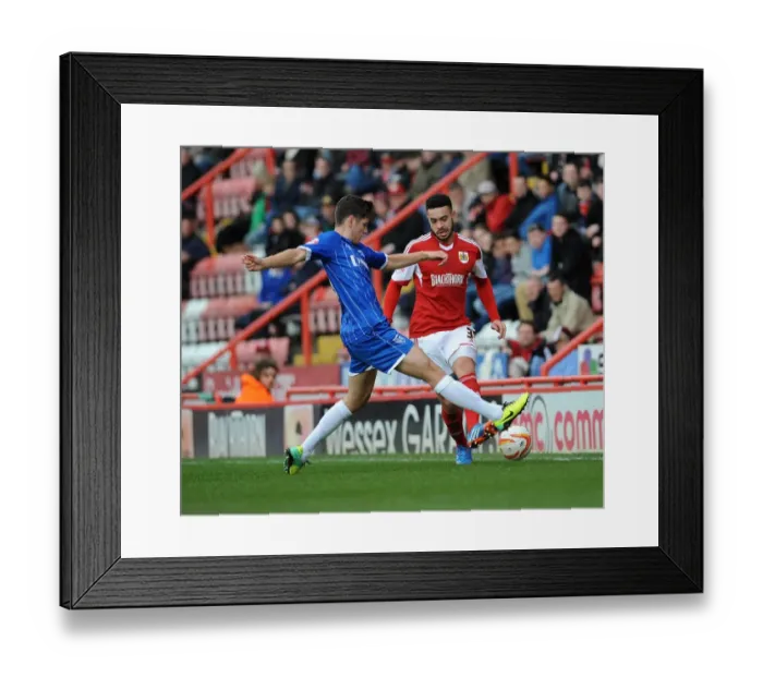 Framed Print : Bristol City's Derrick Williams in Action during Sky Bet League One Match against Gillingham, 2014