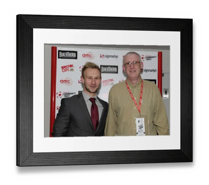 Framed Print : Bristol City FC vs. Gillingham: Man of the Match Presentations (01 / 03 / 2014) Framed Print : Bristol City FC vs. Gillingham: Man of the Match Presentations (01 / 03 / 2014)