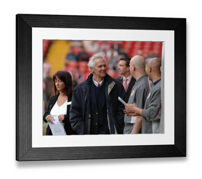 Framed Print : Sheffield United vs. Bristol City: A Football Rivalry from Season 07-08 Framed Print : Sheffield United vs. Bristol City: A Football Rivalry from Season 07-08