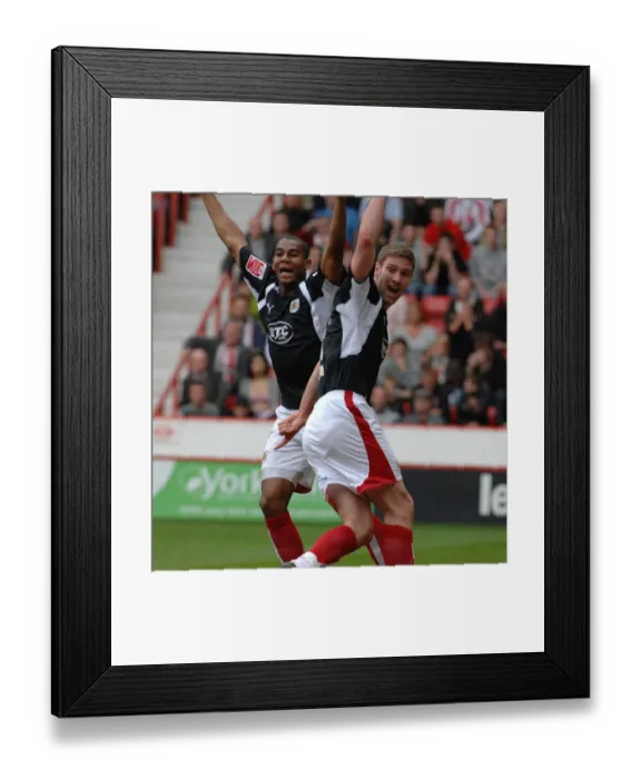 Framed Print : Disaloud goal celeb Framed Print : Disaloud goal celeb
